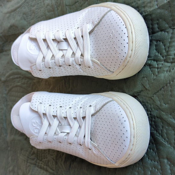 G/FORE Women’s Perforated Durf / Disruptor Golf Shoes - White Leather Size 7 - Picture 3 of 13